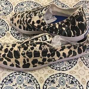 Keds Women's Slip On Sneakers - Black and Cream Leopard - Size 7